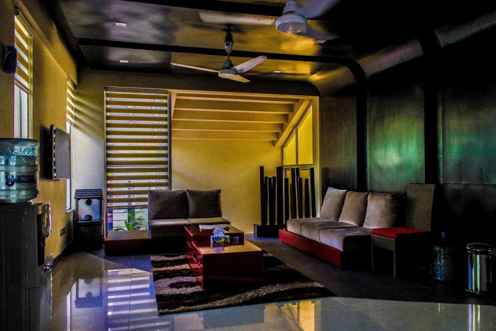 Gofas Lodge Islamabad Bagian luar foto