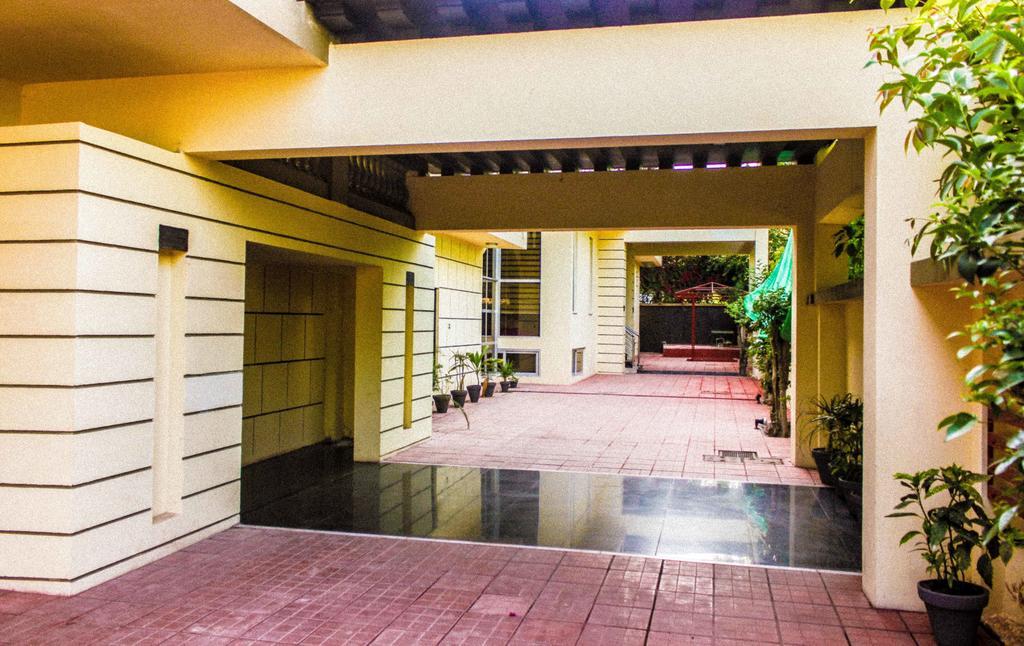 Gofas Lodge Islamabad Bagian luar foto