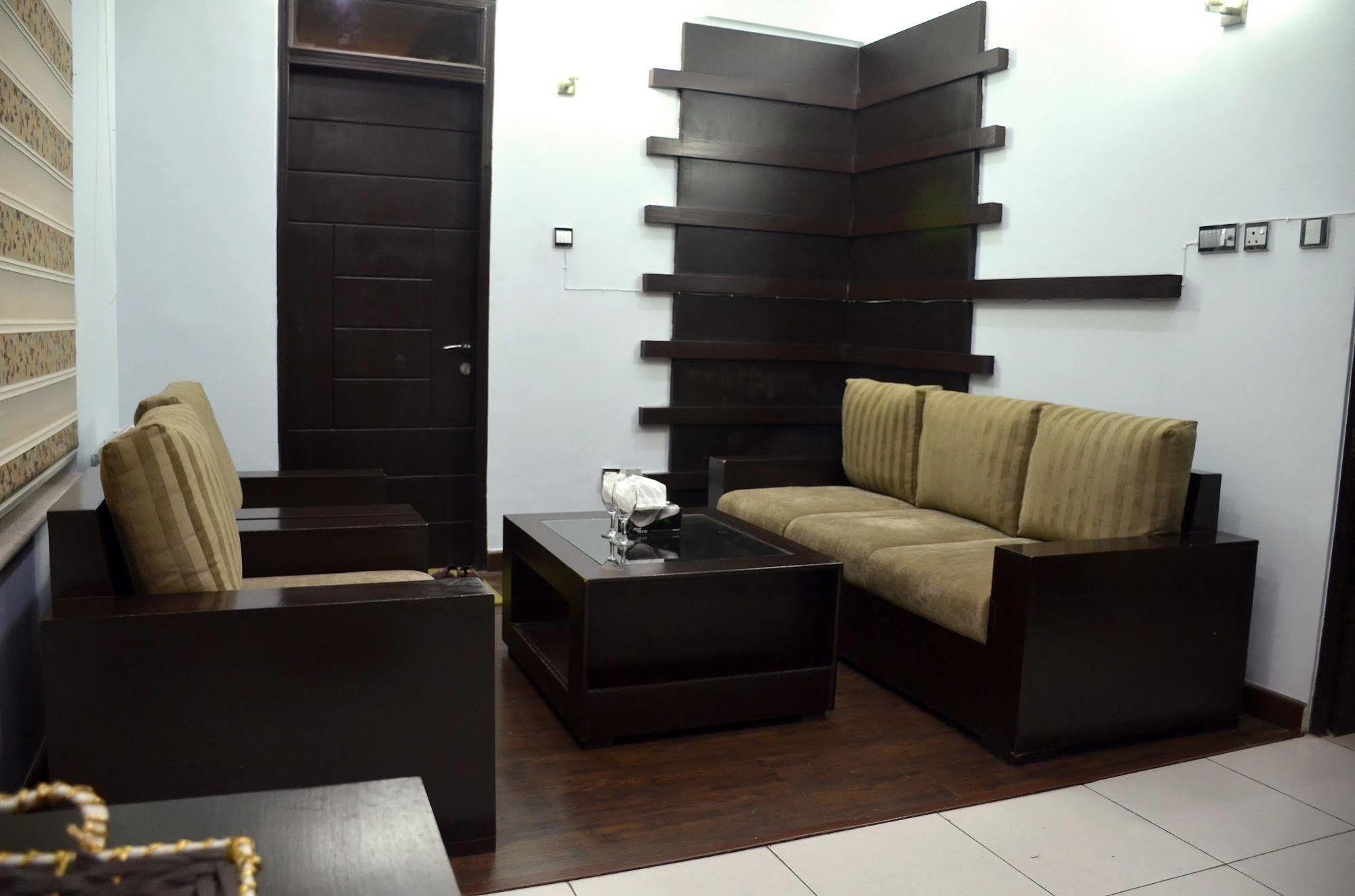 Gofas Lodge Islamabad Bagian luar foto